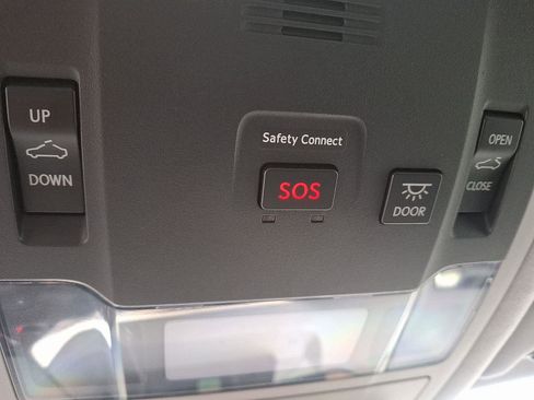 Used 2017 Lexus RX 350 AWD image 25