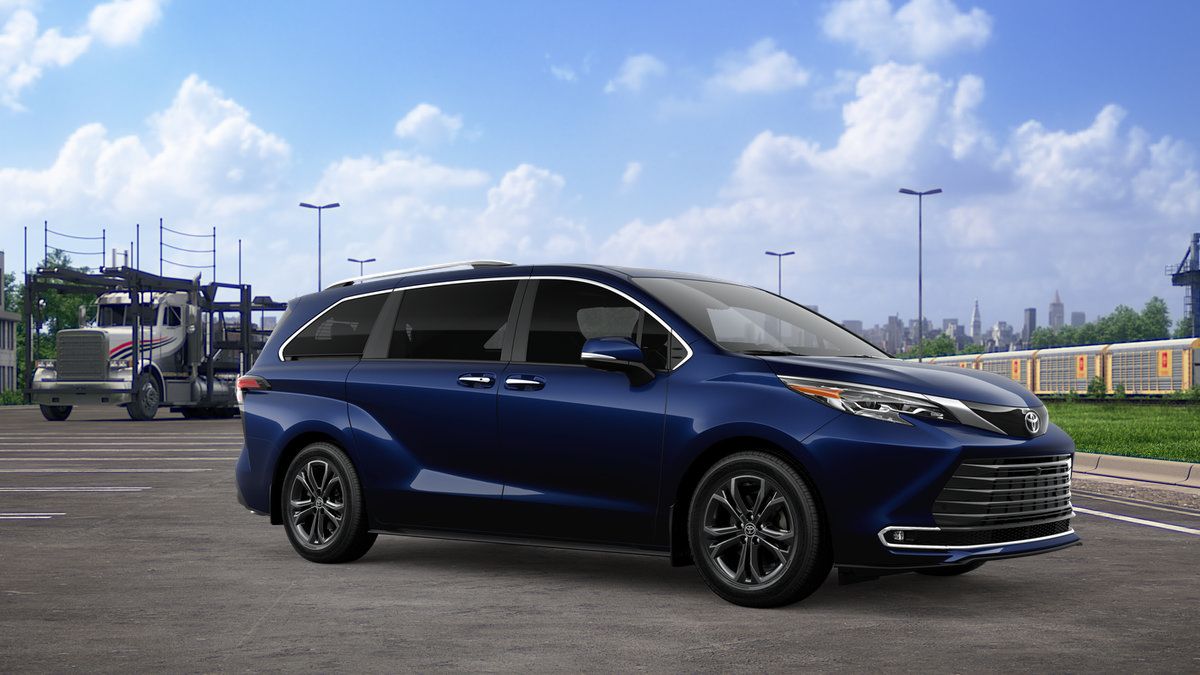 New 2026 Toyota Sienna Platinum AWD/4WD image 14