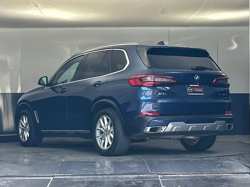 Used 2019 BMW X5 xDrive40i w/ Convenience Package AWD/4WD image 5