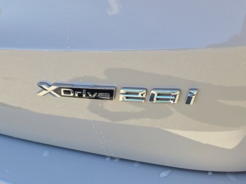 New 2026 BMW X1 xDrive28i w/ Convenience Package image 16