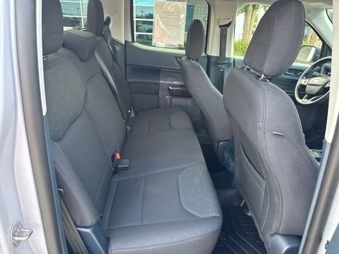 Used 2025 Ford Maverick XL FWD image 14