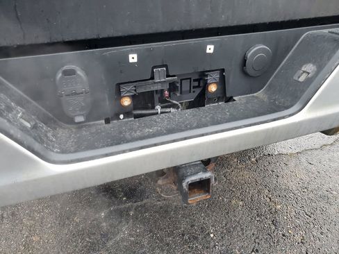 Used 2022 Chevrolet Silverado 1500 LT w/ Z71 Off-Road Package image 30