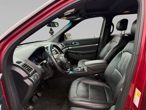 Used 2016 Ford Explorer Sport w/ Equipment Group 401A image 10