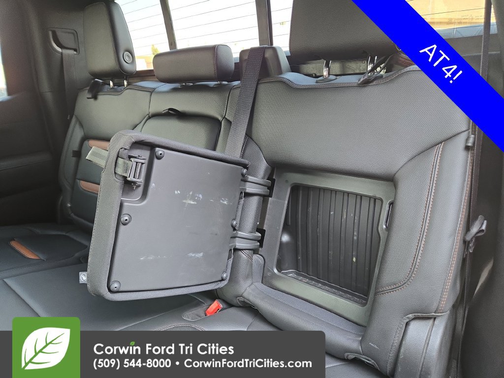 Used 2020 GMC Sierra 1500 AT4 w/ AT4 Premium Package AWD/4WD image 32
