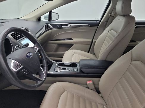 Used 2018 Ford Fusion SE w/ Equipment Group 602A image 17