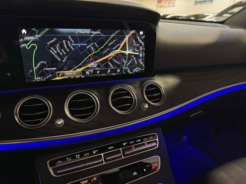 Used 2022 Mercedes-Benz E 350 Sedan image 43