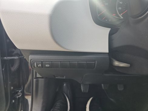 Used 2020 Toyota Corolla SE image 24