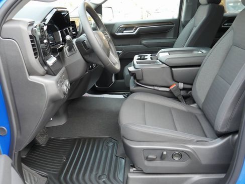 New 2026 Chevrolet Silverado 1500 LT image 8