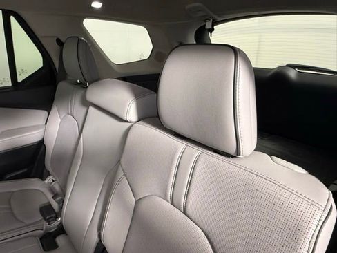 Used 2024 Honda Pilot Elite image 35