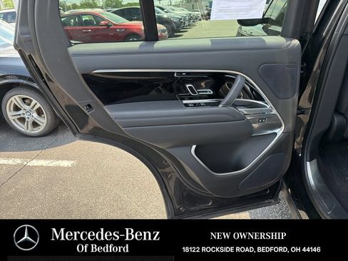 Used 2023 Land Rover Range Rover SE AWD/4WD image 20