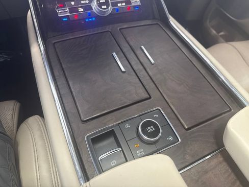 Used 2020 Lincoln Navigator Reserve w/ Equipment Group 208A Reserve AWD/4WD image 20