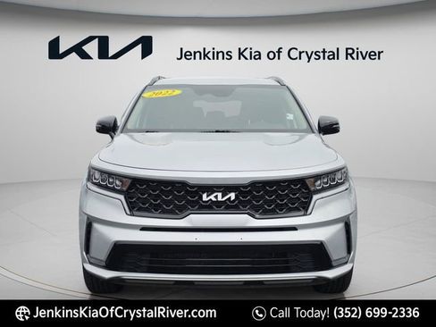 Certified 2022 Kia Sorento S FWD image 17