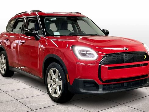 Certified 2025 MINI Cooper Countryman SE image 2