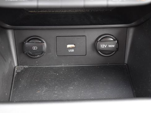 Used 2023 Hyundai Kona SEL w/ Winter Weather Package FWD image 40