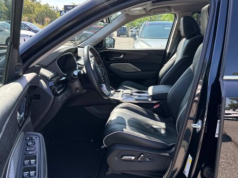 Certified 2024 Acura MDX w/Advance Package image 19