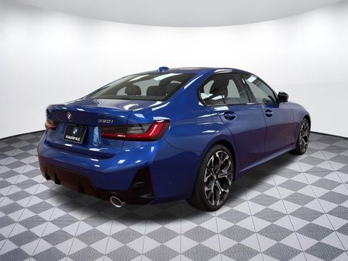 Used 2025 BMW 330i xDrive Sedan w/ M Sport Package AWD/4WD image 9
