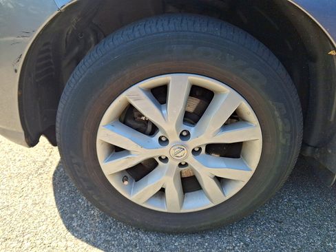 Used 2011 Nissan Murano SV AWD/4WD image 3