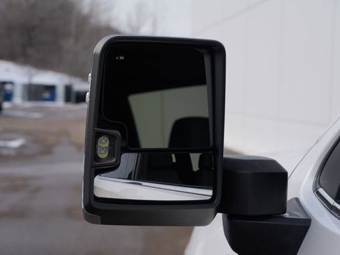 Used 2021 Chevrolet Silverado 1500 High Country w/ Technology Package image 37