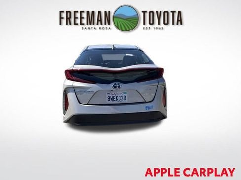 Used 2021 Toyota Prius Prime XLE FWD image 6