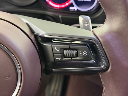 Certified 2023 Porsche Panamera 4 Platinum Edition image 22