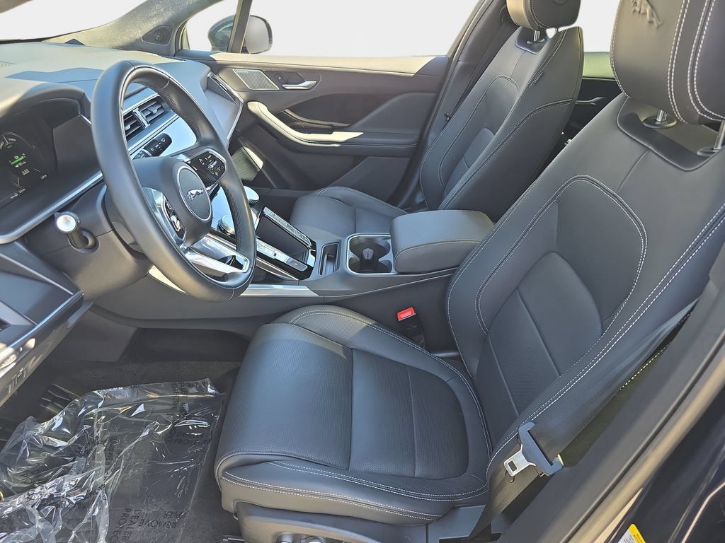 Certified 2024 Jaguar I-PACE R-Dynamic HSE AWD/4WD image 15