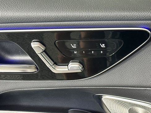 Certified 2026 Mercedes-Benz GLC 350e 4MATIC image 11