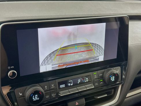 Used 2025 Toyota Grand Highlander FWD image 22