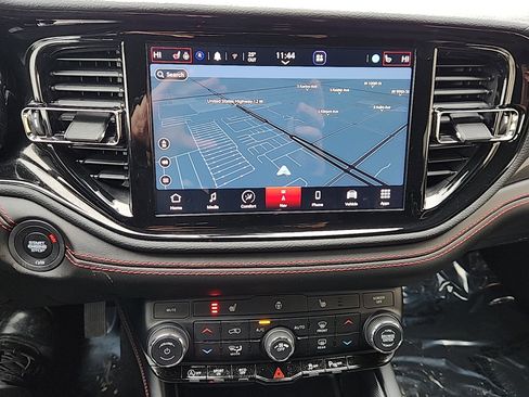 Used 2025 Dodge Durango GT image 14