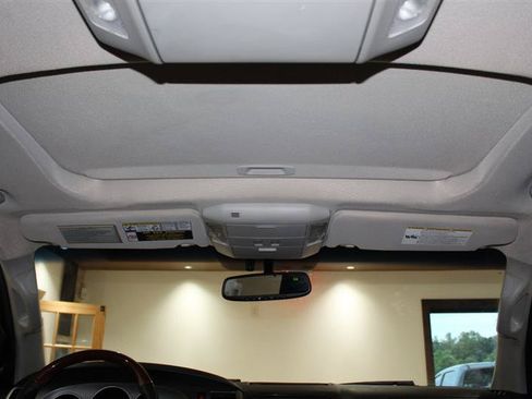 Used 2017 Toyota Sequoia Platinum AWD/4WD image 26