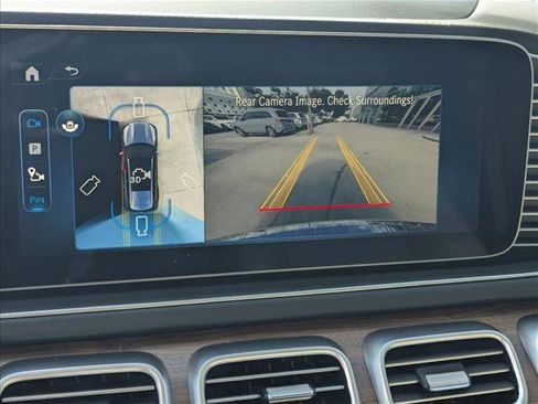 New 2026 Mercedes-Benz GLS 450 4MATIC image 12