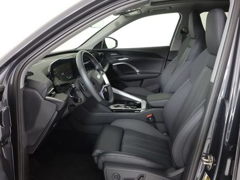 Certified 2025 Audi Q5 Premium w/ Premium Plus AWD/4WD image 12