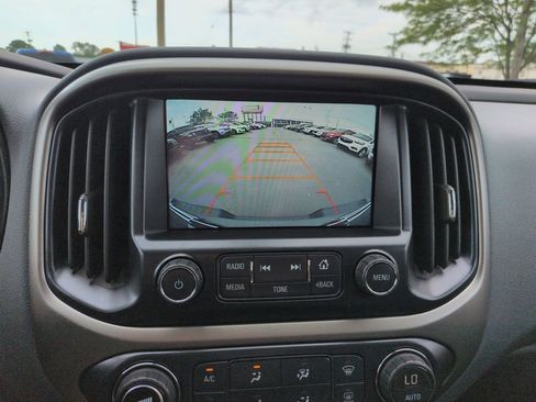 Used 2016 Chevrolet Colorado Z71 AWD/4WD image 20