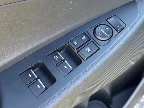 Used 2021 Hyundai Tucson Limited image 25