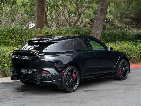 Used 2025 Aston Martin DBX 707 AWD/4WD image 3