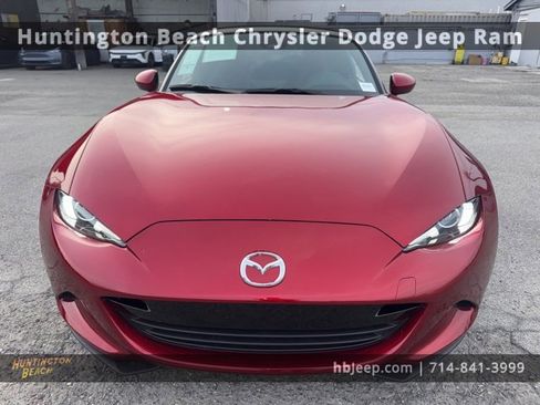 Used 2024 MAZDA MX-5 Miata Grand Touring image 2