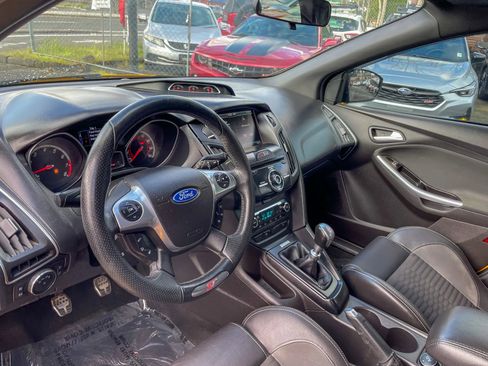 Used 2013 Ford Focus ST image 11