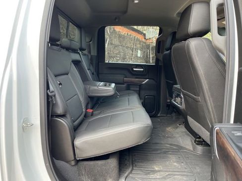 Used 2022 GMC Sierra 2500 SLT w/ SLT Premium Package image 24