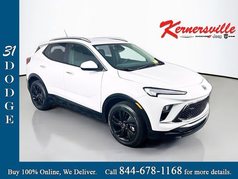 Used 2024 Buick Encore GX Sport Touring AWD/4WD image 1