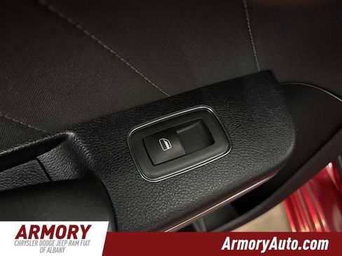 Used 2017 Dodge Charger SXT image 22