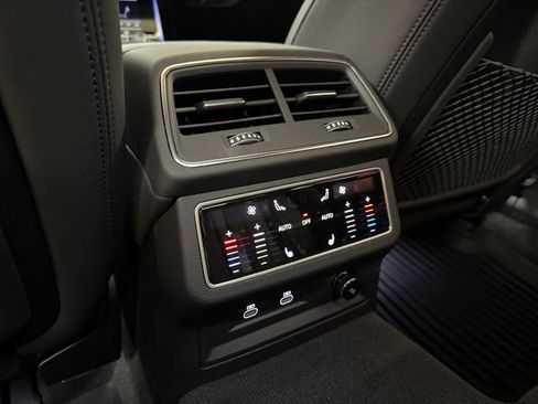 Used 2023 Audi A6 Premium Plus w/ Premium Plus Package AWD/4WD image 22