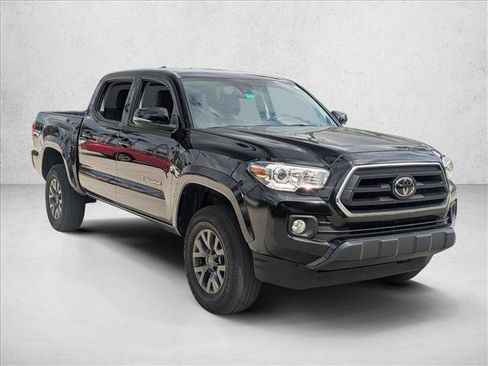 Used 2023 Toyota Tacoma SR5 w/ Technology Package image 3