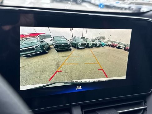 New 2026 Chevrolet Trax RS w/ Sunroof Package image 24