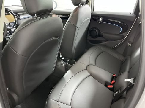 Certified 2023 MINI Cooper 4-Door Hardtop image 13