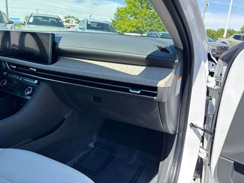 Certified 2025 Hyundai Sonata SEL FWD image 34
