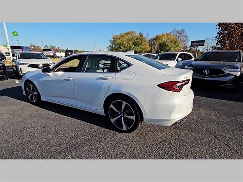 Certified 2025 Acura TLX w/ Technology Package image 31