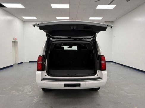 Used 2020 Chevrolet Tahoe Premier RWD image 28