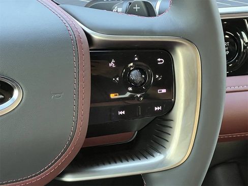 New 2026 INFINITI QX80 Autograph image 13