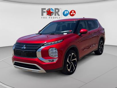 Used 2023 Mitsubishi Outlander SE