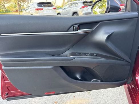 Used 2021 Toyota Camry LE image 13