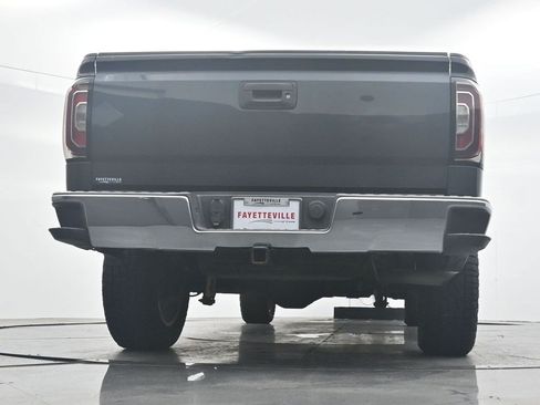 Used 2017 GMC Sierra 1500 SLT w/ SLT Premium Package AWD/4WD image 30